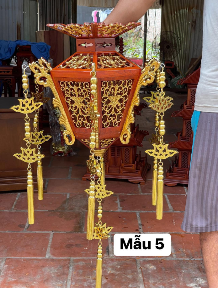 Đèn tạ thờ bằng gỗ